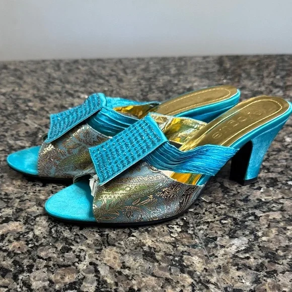 Vogue Turquoise and Gold Embellished Heels EUC 39 - Picture 5 of 16